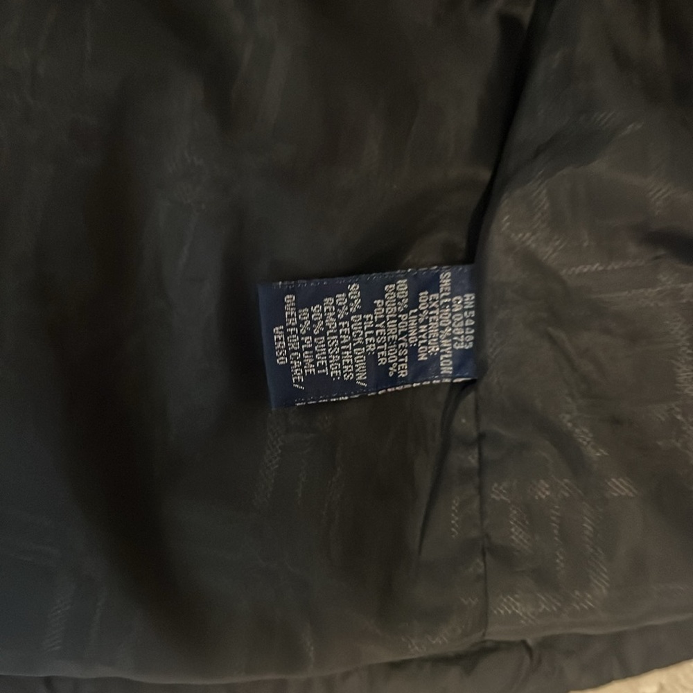 American Eagle puffer jacket - Picture 3 of 6
